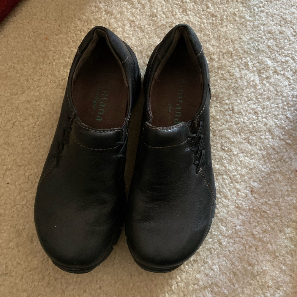 Women Black Clog